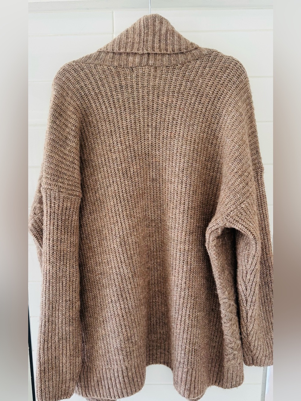 Frye Taupe Beige Cable-Knit Shawl Collar Relaxed Fit Oversized Cardigan/ Shacket - Picture 5 of 7